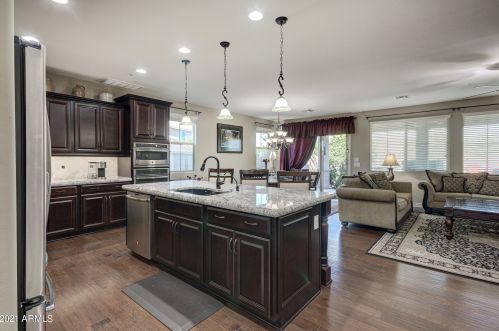 6151 Fresno St, Chandler AZ 85249-5589 exterior