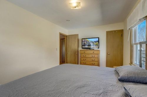 689 Cottage Ave, Saint Paul MN 55117-4103 exterior