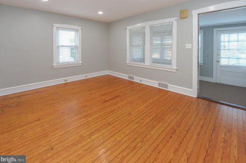 231 Addison Ave, Camden NJ 08108-1818 exterior