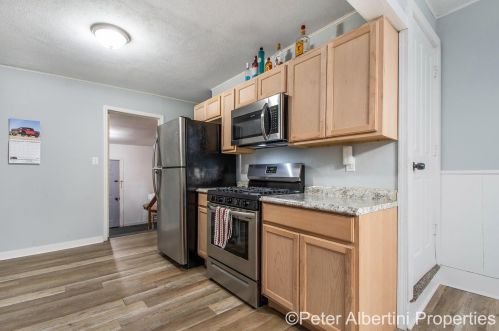 901 Broas St, Belding MI 48809-2233 exterior