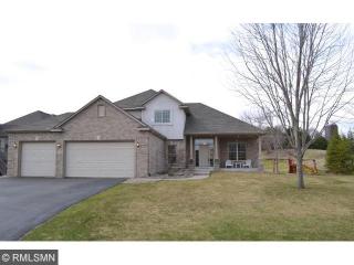 1224 Adrian Cir, Chaska, MN 55318-1573