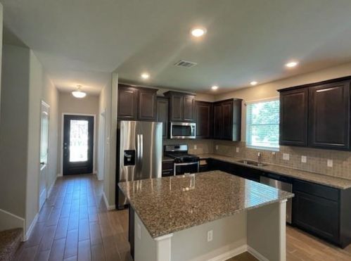 58 La Costa Dr, Montgomery TX 77356-5358 exterior