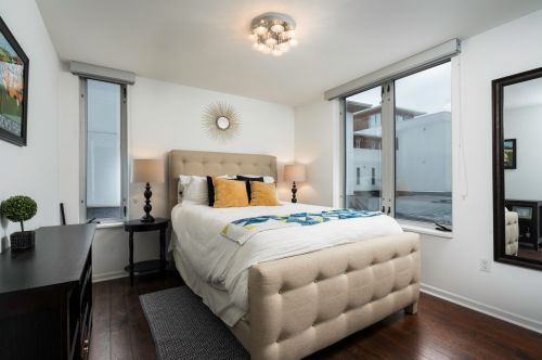 1962 Commerce St, Milwaukee WI 53212-3776 exterior