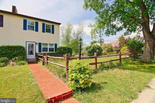 843 Poplar St, Pottstown, PA 19464-1809