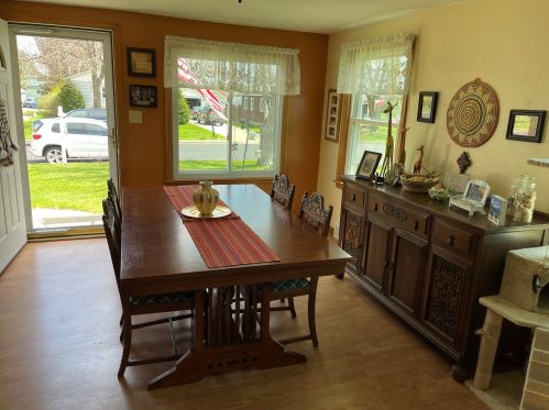 906 Highland Ave, Watertown, WI 53098-3010