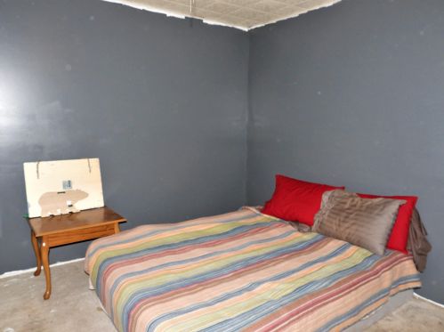 598 Wolf Lake Rd, Meskegon MI  49442-3036 exterior