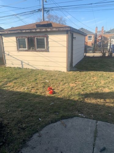 3720 80th St, Chicago IL 60652-2416 exterior