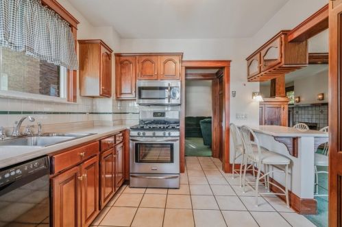 1835 Wittmer St, Pittsburgh PA 15212-1631 exterior