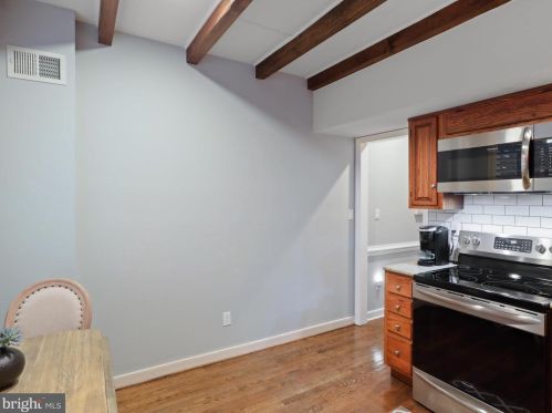 659 Columbus St, Alexandria VA  22314-1848 exterior