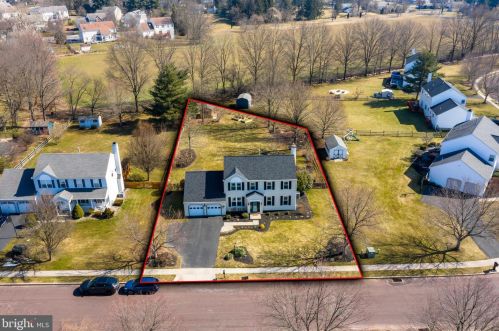 108 Muirfield Dr, Limerick PA 19468-1179 exterior