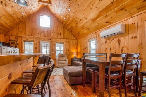 67 Riverhill Ave, Concord NH  03303-1542 exterior