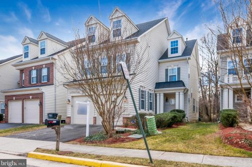 3787 Mary Evelyn Way, Alexandria, VA 22309-8230
