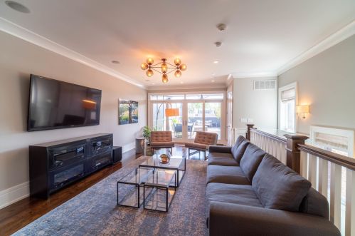 1829 Bissell St, Chicago IL 60614-5012 exterior