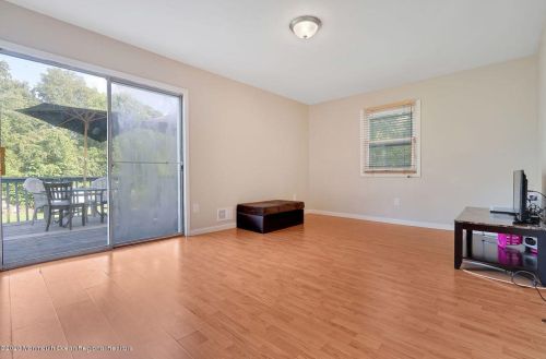 95 Hope Chapel Rd, Jackson Twp NJ 08527-5061 exterior