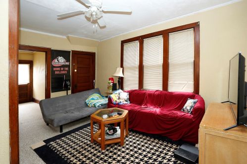 2943 Newhall St, Milwaukee WI 53211-3224 exterior