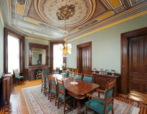 5501 Elgin St, Pittsburgh PA 15206-1432 exterior