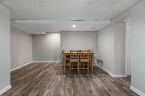 5504 Heathwood, Grand Rapids MI 49508 exterior