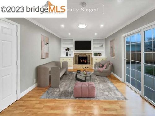 849 Madigan Ave, Concord, CA 94518-2128