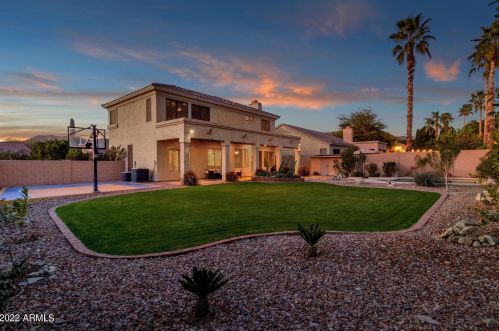 16647 15th Dr, Phoenix AZ  85045-0773 exterior