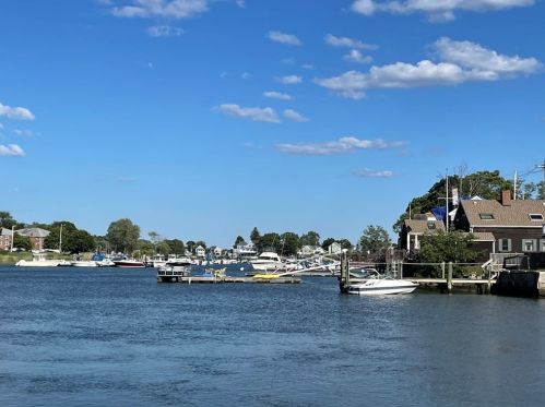 33 Water St, Danvers MA 01923-3766 exterior