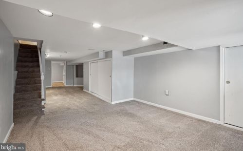 2230 16 St, Philadelphia PA 19132-4418 exterior