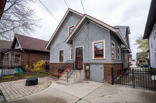 1817 48, Milwaukee WI 53208-1714 exterior