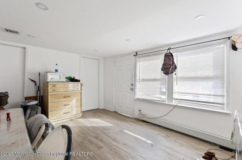 504 Ave, Belmar NJ 07719-2433 exterior