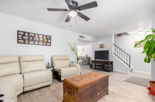 8022 32nd Ave, Phoenix AZ  85051-6214 exterior