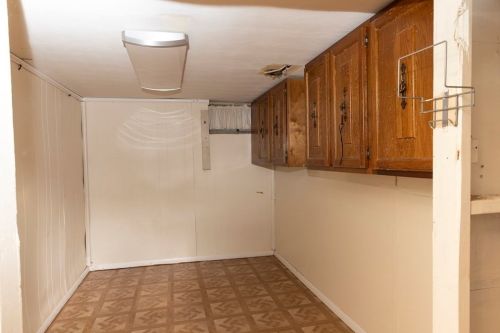 35 Anne St, Springfield MA 01104-2236 exterior