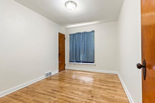 3755 60, Milwaukee WI 53218-2426 exterior