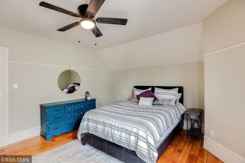 381 Case Ave, Saint Paul MN 55106-3527 exterior