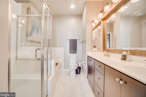 909 Montgomery, Alexandria VA 22314-1638 exterior