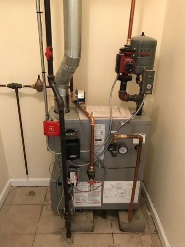 2025 Daly Ave, Bronx NY 10460-2834 exterior