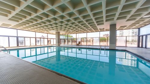 5320 Sheridan Rd, Chicago IL  60640-2533 exterior