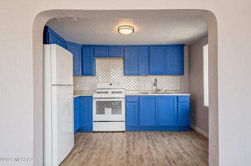 29 Pennsylvania Dr, Tucson AZ  85714-2640 exterior