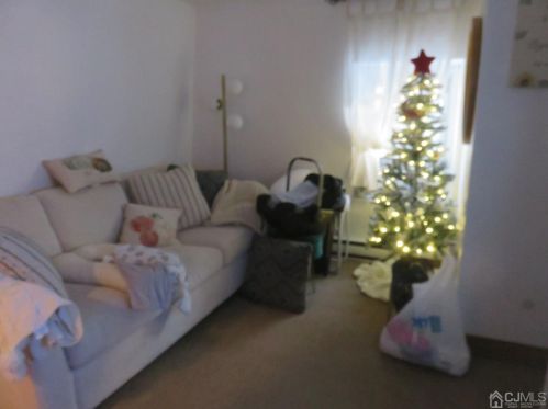 194 High St, Perth Amboy NJ 08861-3504 exterior