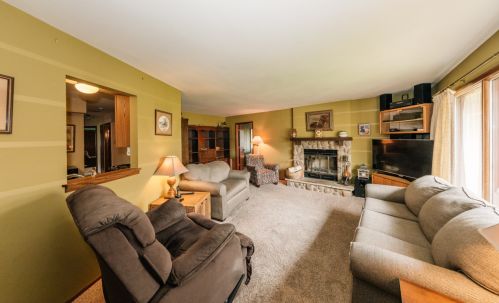 5659 Abbott Ave, Milwaukee, WI 53220-4929