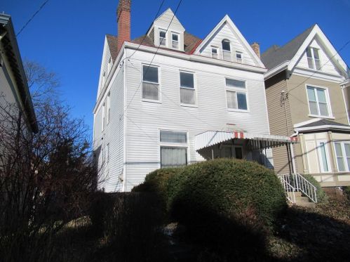829 Euclid Ave, Pittsburgh PA 15206-1612 exterior