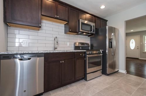 531 Essex Ave, Saint Louis MO 63122-3043 exterior