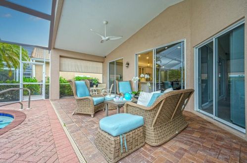 132 Glen Eagle Cir, Naples FL 34104-5714 exterior