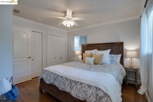 3978 Mulberry Dr, Concord CA 94519-1216 exterior