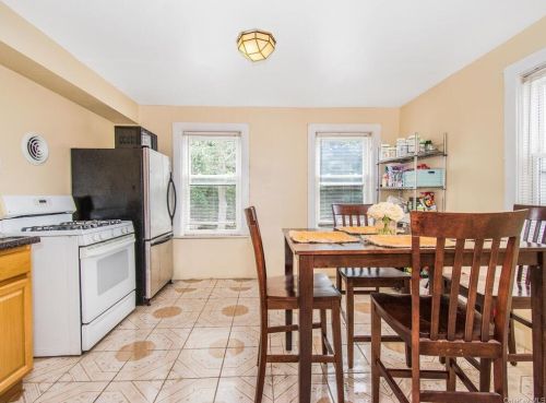 17 Ter Ave, Mount Vernon NY 10550-1814 exterior