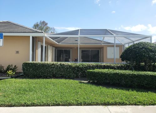 1235 Sun Terrace Cir, Fort Pierce, FL 34986-1804