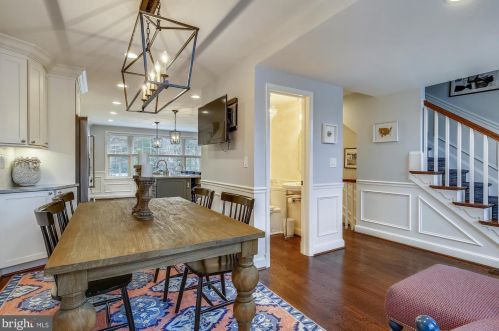 6316 Barrister Pl, Alexandria VA 22307-1214 exterior