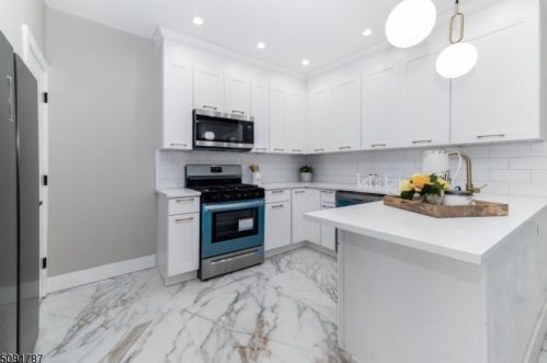 128 Brookside Ave, Irvington NJ  07111-3303 exterior