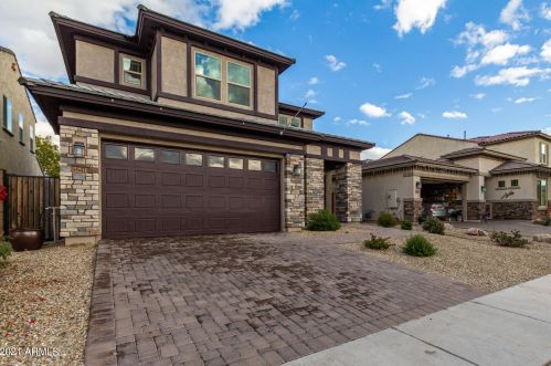 16411 2nd Ave, Phoenix, AZ 85023-3501