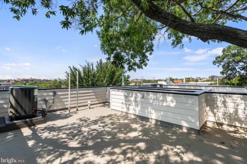 1234 Montello Ave, Washington DC  20002-3804 exterior