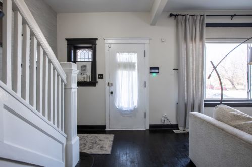 5607 Wabash Ave, Chicago IL  60637-1118 exterior