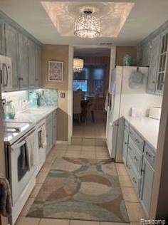 19515 Dartmouth Pl, Northville, MI 48167-2512