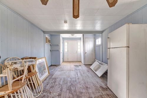 302 4 Ave, Belmar NJ 07719-2155 exterior